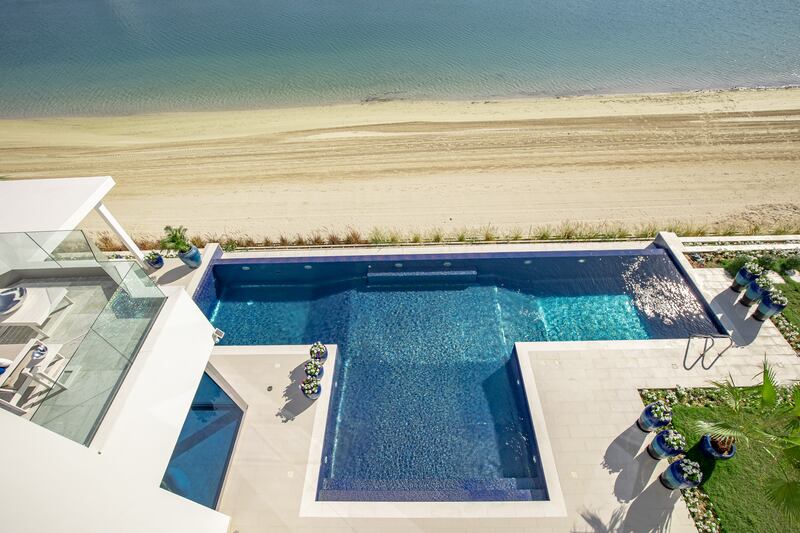 A sea view from the pool