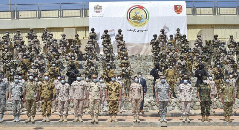 Major General Saeed Al Shehhi, Deputy Commander of the UAE Land Forces, and Lt. General Mohamed Abbas Helmy, Commander of the Egyptian Air Force, attended the closing ceremony of the Zayed 3 joint military exercise held in the UAE, with the participation of the land forces of the UAE Armed Forces and the Special Forces of the Egyptian Armed Forces. WAM