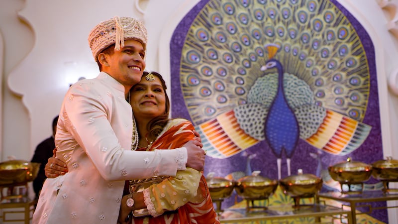 Pradhyuman hugs Sima aunty at his wedding. 