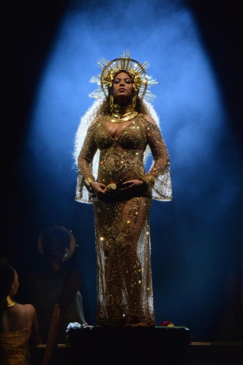 LOS ANGELES, CA - FEBRUARY 12:  Beyonce performs onstage during The 59th GRAMMY Awards at STAPLES Center on February 12, 2017 in Los Angeles, California.  (Photo by Kevin Mazur/Getty Images for NARAS)