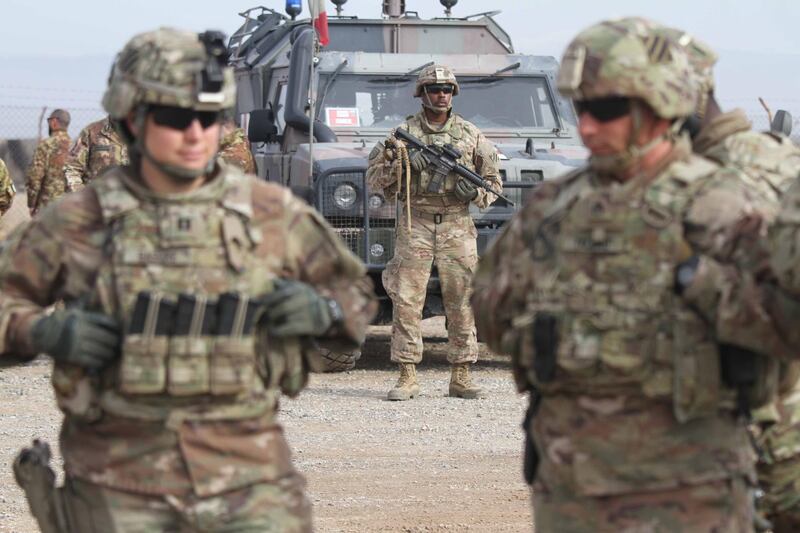 epa08827216 (FILE) - US soldiers attends a training session for Afghan Army soldiers in Herat, Afghanistan, 02 February 2019 (reissued 18 November 2020). Media reported that US President Donald J. Trump plans to withdraw 2,000 US troops in Afghanistan. *** Local Caption *** 56187189