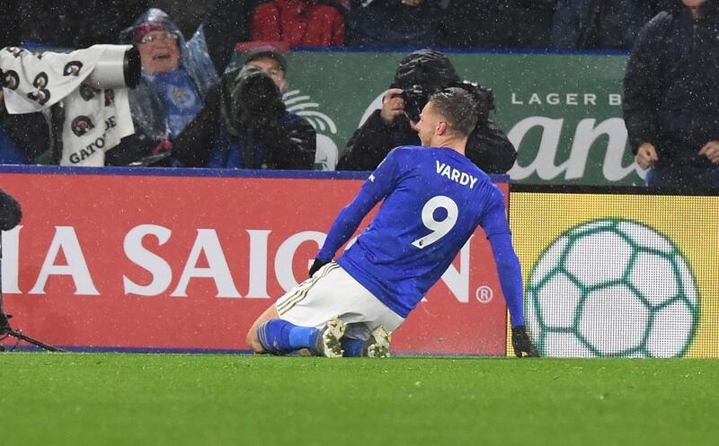 epa07984631 Leicester City's Jamie Vardy celebrates scoring a goal during the English Premier League soccer match between Leicester City v Arsenal at the King Power stadium in Leicester, Britain, 09 November 2019.  EPA/FACUNDO ARRIZABALAGA EDITORIAL USE ONLY. No use with unauthorized audio, video, data, fixture lists, club/league logos or 'live' services. Online in-match use limited to 120 images, no video emulation. No use in betting, games or single club/league/player publications