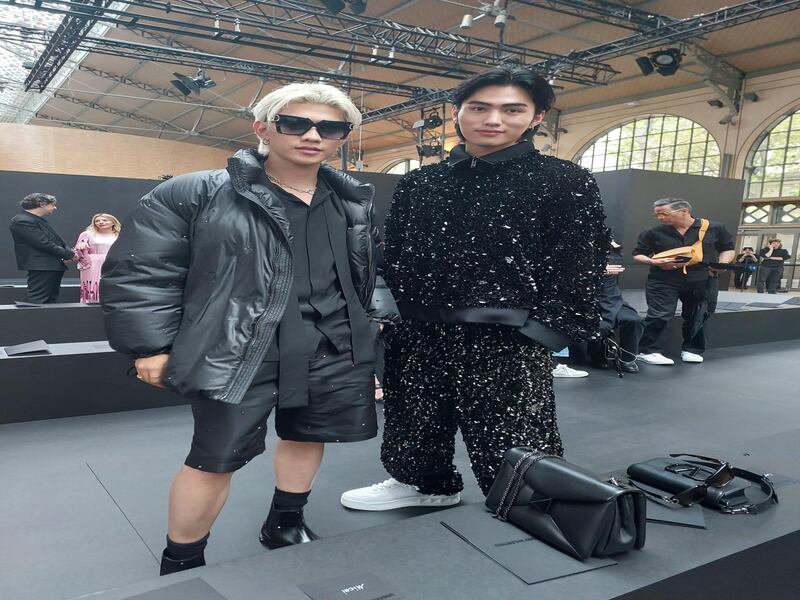 This pair looking stylish at the Valentino show.