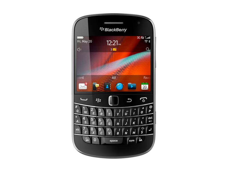 A handout photo of BlackBerry Bold 9900 (Courtesy: Research In Motion)