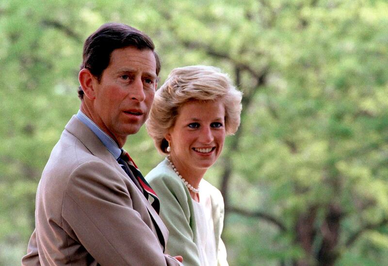 epa06156657 (FILE) - Britain's Diana, Princess of Wales and her husband, British Crown Prince Charles sit in a carriage in Bugac, 119 kms southeast of Budapest, Hungary, 09 May 1990. The 20th anniversary of Princess Diana's death will be marked on 31 August 2017. Diana Spencer, ex-wife of Prince Charles, died in a car accident in Paris, France on 31 August 1997.  EPA/LASZLO VARGA  HUNGARY OUT