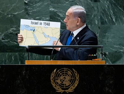 Benjamin Netanyahu shows a map of Israel and its neighbours. EPA