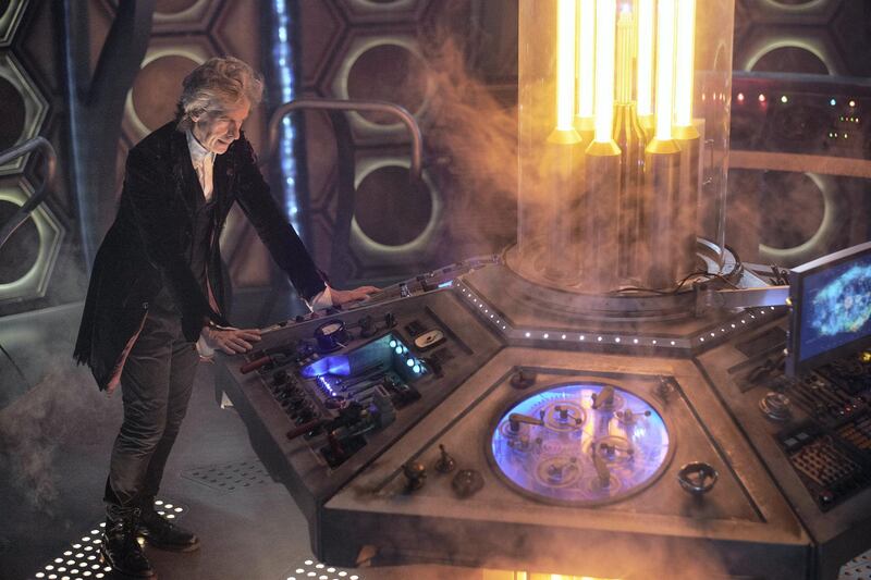 ***EMBARGOED UNTIL 00:01hrs 6th DEC 2017*** 
Picture shows: The Doctor (PETER CAPALDI)