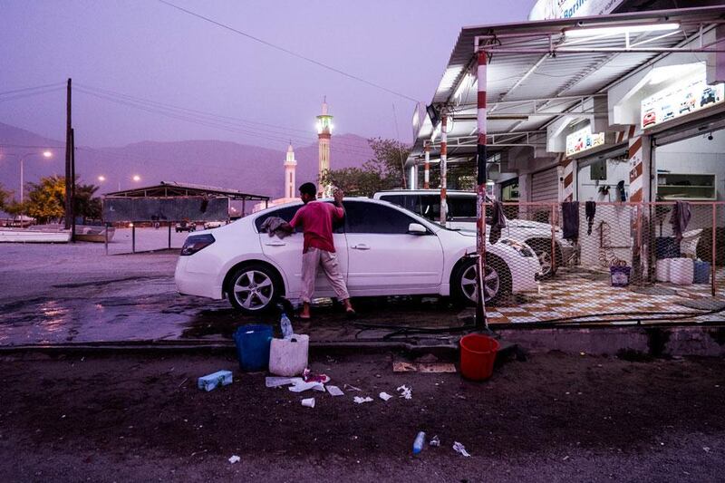 The village of Al Rams has a myriad old businesses still operating in  
the old quarter, including barbers, cafeterias, car washes,  
greengrocers and motorcycle-repair garages.