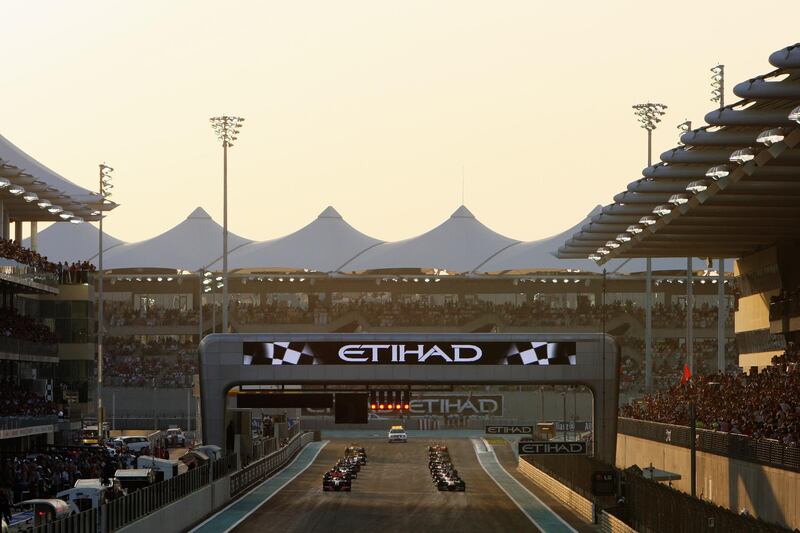 ABU DHABI, UNITED ARAB EMIRATES - NOVEMBER 01:  The lights prepare to go out to start the first Abu Dhabi Formula One Grand Prix at the Yas Marina Circuit on November 1, 2009 in Abu Dhabi, United Arab Emirates.  (Photo by Mark Thompson/Getty Images)