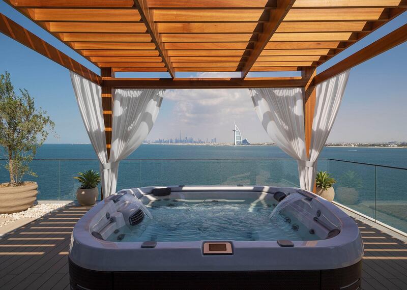 Jacuzzi with curtains of the presidential penthouse at Serenia Residences at the crescent of The Palm Jumeirah. Courtesy Palma Holding