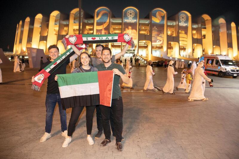 Abu Dhabi, United Arab Emirates, 05 January 2018. Fans at the start of the first AFC match at Zayed Sports City. UAE vs Bahrain. (Photo: Antonie Robertson/The National) Journalist: None. Section: Sport.