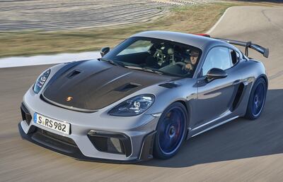 Porsche 718 Cayman GT4 RS.