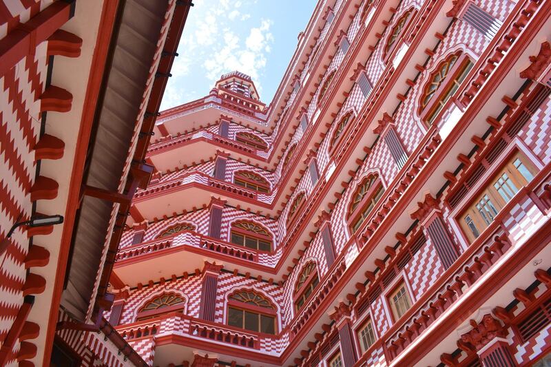 Jami ul-Afar Mosque, Colombo, Sri Lanka. Courtesy Ronan O’Connell