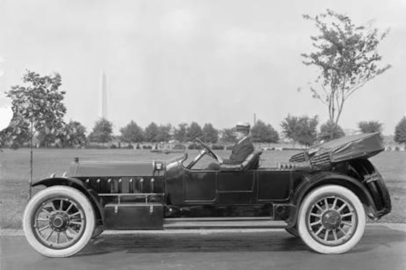  MARMON MOTOR CAR CO.
Creator(s): Harris & Ewing, photographer
Date Created/Published: [between 1905 and 1945] 

Credit:  Harris & Ewing/Library of Congress 

