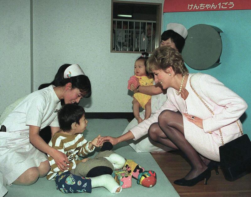 TOKYO, JAPAN - FEBRUARY 06:  Diana, Princess Of Wales At The National Children's Hospital In Tokyo, Japan.  (Photo by Tim Graham Picture Library/Getty Images)