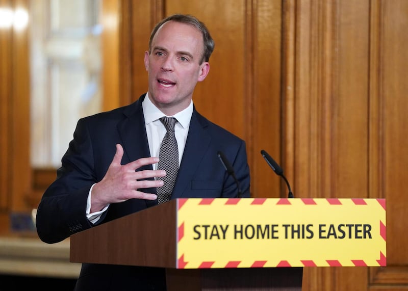A handout image released by 10 Downing Street, shows Britain's Foreign Secretary Dominic Raab speaking during a remote press conference to update the nation on the Covid-19 pandemic, inside 10 Downing Street in central London on April 9, 2020. RESTRICTED TO EDITORIAL USE - MANDATORY CREDIT "AFP PHOTO / 10 DOWNING STREET / PIPPA FOWLES" - NO MARKETING - NO ADVERTISING CAMPAIGNS - DISTRIBUTED AS A SERVICE TO CLIENTS
 / AFP / 10 Downing Street / Pippa FOWLES / RESTRICTED TO EDITORIAL USE - MANDATORY CREDIT "AFP PHOTO / 10 DOWNING STREET / PIPPA FOWLES" - NO MARKETING - NO ADVERTISING CAMPAIGNS - DISTRIBUTED AS A SERVICE TO CLIENTS
