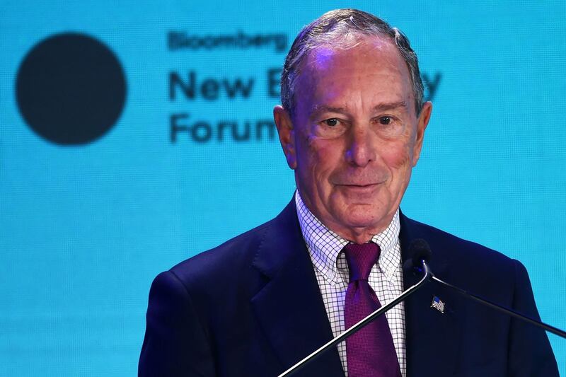 Former New York City Mayor Michael Bloomberg speaks during the Bloomberg New Economy Forum in Singapore on November 6, 2018. / AFP / Roslan RAHMAN
