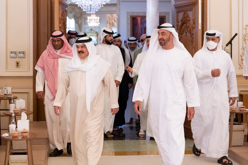 Sheikh Mohamed bin Zayed, Crown Prince of Abu Dhabi and Deputy Supreme Commander of the Armed Forces, receives King Hamad of Bahrain at Qasr Al Bahr. Photo: Ministry of Presidential Affairs