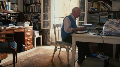 Robert Fisk in his home office in Beirut, Lebnaon. Tinam Inc