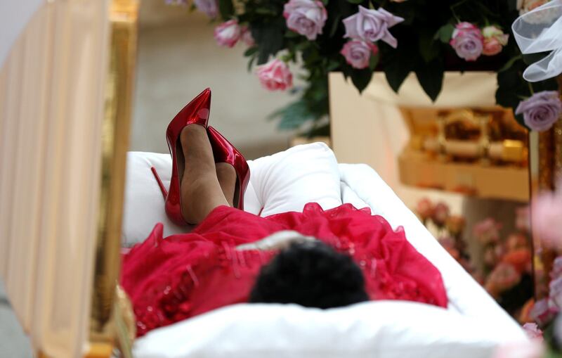 The body of the late singer Aretha Franklin lies in state at the Charles H. Wright Museum of African American History for two days of public viewing in Detroit, Michigan, U.S., August 28, 2018. Paul Sancya/ Pool via REUTERS