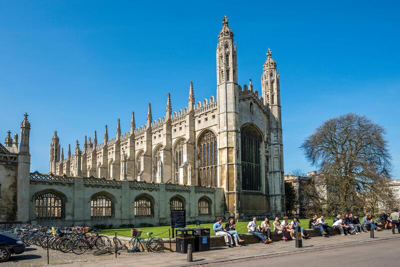 EPD2XW The front of King's College, including the famous chapel. King's is one of the colleges of Cambridge University. DavidCC / Alamy Stock Photo