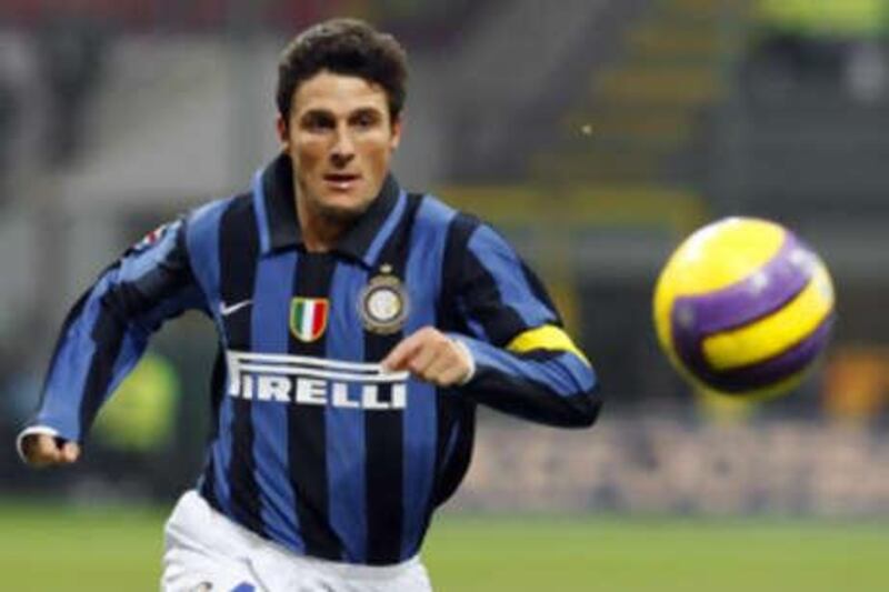 Javier Zanetti will join the 600 club for Iter Milan shoul dhe appear against Lecce tonight.