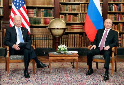 epa09275897 US President Joe Biden (L) and Russian President Vladimir Putin (R) during their meeting at the US - Russia summit at the Villa La Grange, in Geneva, Switzerland, 16 June 2021. US President Biden and Russian President Putin meet in Geneva on 16 June for face-to-face talks.  EPA/MIKHAIL METZEL/SPUTNIK/KREMLIN POOL / POOL MANDATORY CREDIT