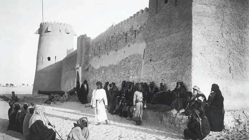 Shaikh Zayed bin Khalifa at his majlis in front of Qasr al-Hosn.