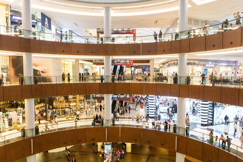 Dubai, United Arab Emirates, June 23, 2017:     People shop ahead of  Eid Al Fitr at the Dubai Mall in Dubai on June 23, 2017. Eid Al Fitr, or the 'festival of breaking fast', marks the end of the holy month of Ramadan and the beginning of Shawaal, the 10th month of the Islamic lunar calendar. Christopher Pike / The National

Job ID: 97926
Reporter:  N/A
Section: News
Keywords: 