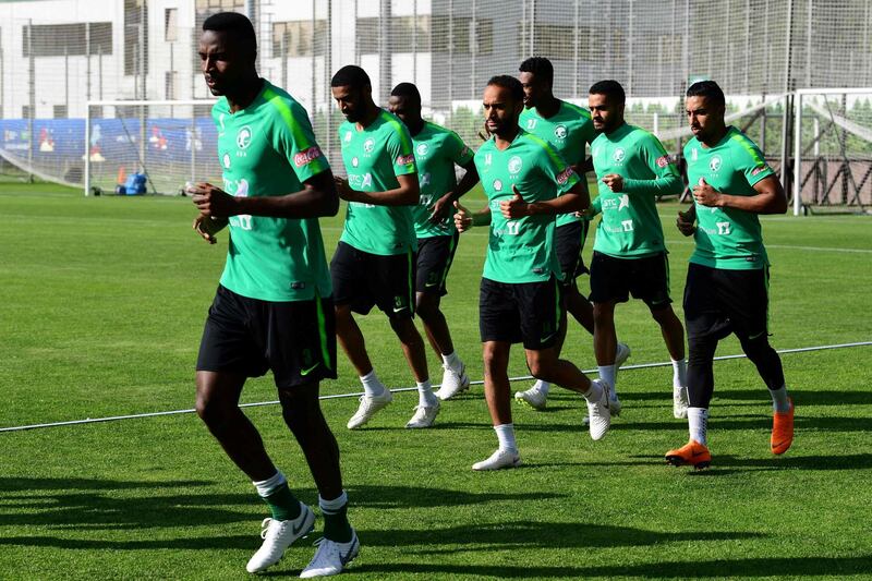 Saudi Arabia's players take part in a training session in Saint Petersburg on June 16, 2018, during the Russia 2018 World Cup football tournament.
  / AFP / GIUSEPPE CACACE
