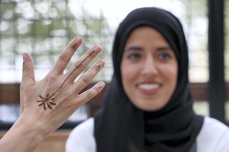 Dubai, United Arab Emirates - Reporter: Hafsa Lodi: How henna has evolved from its traditional roots and has become a contemporary mode of expression for henna artists like Dubai-based Dr. Azra Khamissa. Henna drawn on Teresa Karpinska. Saturday, March 14th, 2020. Palm Strip Mall, Dubai. Chris Whiteoak / The National