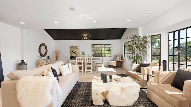 Jennifer Lopez bought this humble Encino cottage during the pandemic, but not with a view to living there. Photo: Tim Gavin Real Estate