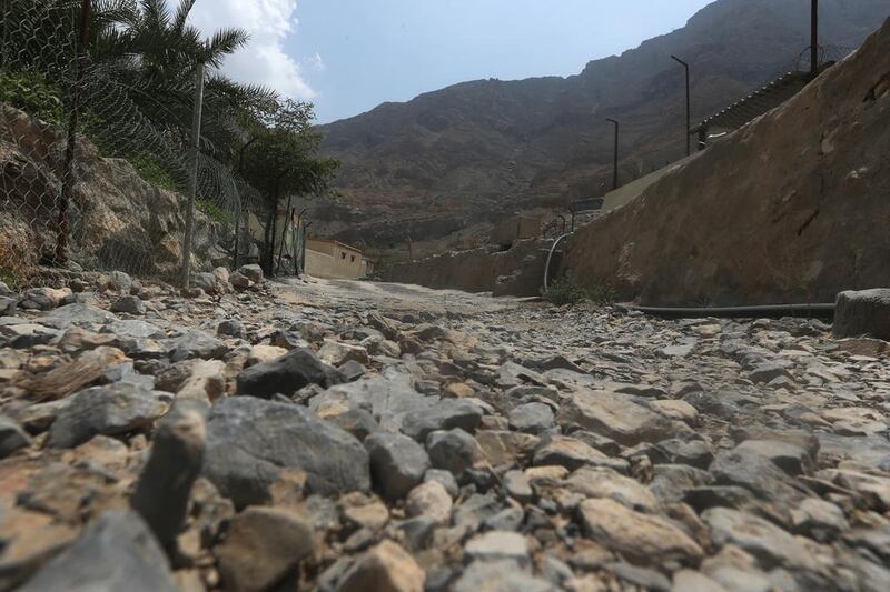 People have rebuilt in wadi valleys beside the road where construction supplies and generators can now easily reach old ancestral land. Even in areas without new roads, construction has increased thanks to stronger financial support for Emirati housing.