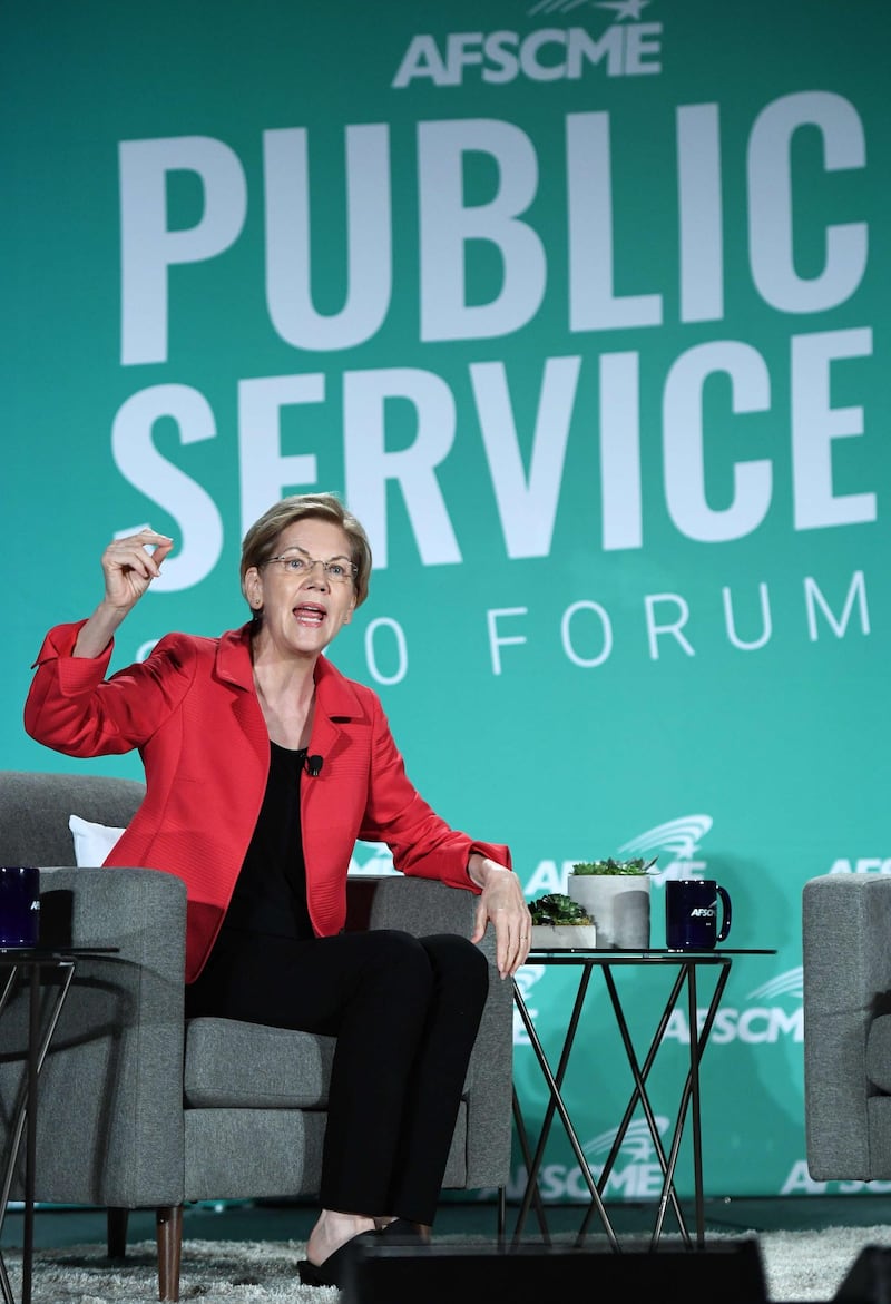 LAS VEGAS, NEVADA - AUGUST 03: Democratic presidential candidate and U.S. Sen. Elizabeth Warren (D-MA) speaks during the 2020 Public Service Forum hosted by the American Federation of State, County and Municipal Employees (AFSCME) at UNLV on August 3, 2019 in Las Vegas, Nevada. Nineteen of the 24 candidates running for the Democratic party's 2020 presidential nomination are addressing union members in a state with one of the largest organized labor populations in the United States.   Ethan Miller/Getty Images/AFP
== FOR NEWSPAPERS, INTERNET, TELCOS & TELEVISION USE ONLY ==
