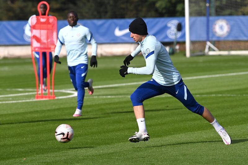 COBHAM, ENGLAND - OCTOBER 16:  Mason Mount of Chelsea during a training session at Chelsea Training Ground on October 16, 2020 in Cobham, England. (Photo by Darren Walsh/Chelsea FC via Getty Images)