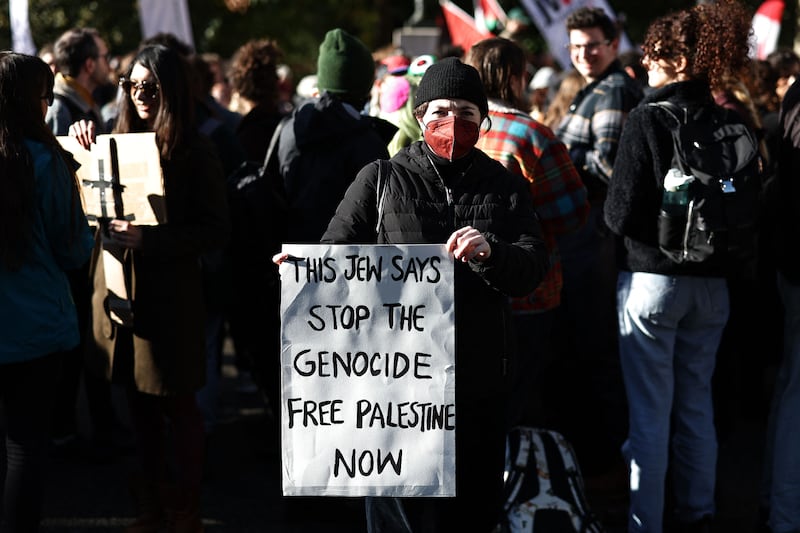 Thousands of pro-Palestinian demonstrators set off in London on Armistice Day in what was one of the largest political marches in British history. AFP