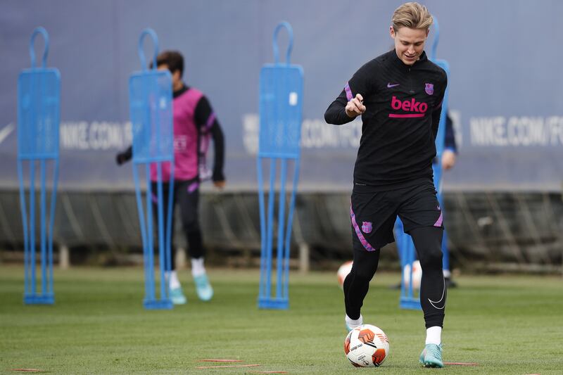 FC Barcelona's Frenkie de Jong during the team's training held at Joan Gamper Sports City in Barcelona, Spain, 09 March 2022.  FC Barcelona will face Galatasaray in their Europa League round of 16th first leg match on 10 March.   EPA / ALEJANDRO GARCIA