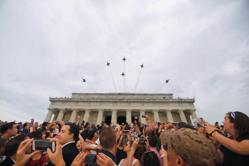U.S. Navy Blue Angels perform a flypast at the "Salute to America" event during Fourth of July Independence Day celebrations at the Lincoln Memorial in Washington, D.C., U.S., July 4, 2019. REUTERS/Carlos Barria