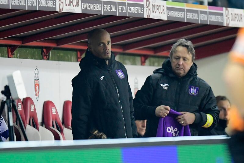 MOUSCRON, BELGIUM - DECEMBER 5 : Vincent Kompany defender of Anderlecht leaves the pitch and looks on from the bench during the Croky Cup 1/8 final match between Excelsior Mouscron and RSC Anderlecht at the Le Canonnier stadium on December 05, 2019 in Mouscron, Belgium, 5/12/2019 ( Photo by Nico Vereecken / Photo News via Getty Images)