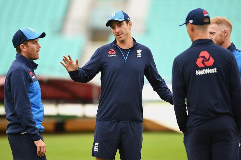 LONDON, ENGLAND - JULY 26:  Toby Roland-Jones in discussion with team mates during an England Net Session at The Kia Oval on July 26, 2017 in London, England.  (Photo by Mike Hewitt/Getty Images)