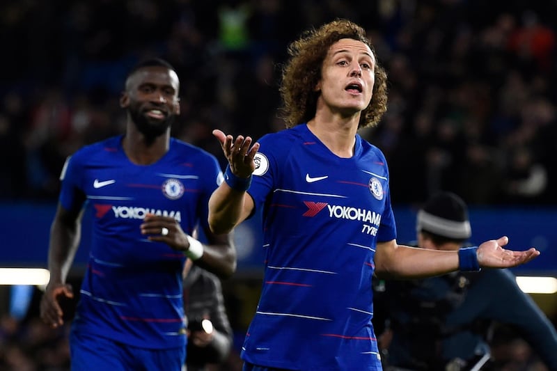 epa07218156 Chelsea's David Luiz (R) celebrates at the end of the English Premier League soccer match Chelsea vs Manchester City  at the Stamford Bridge Stadium, London, Britain, 08 December 2018.  EPA/WILL OLIVER EDITORIAL USE ONLY. No use with unauthorized audio, video, data, fixture lists, club/league logos or 'live' services. Online in-match use limited to 75 images, no video emulation. No use in betting, games or single club/league/player publications