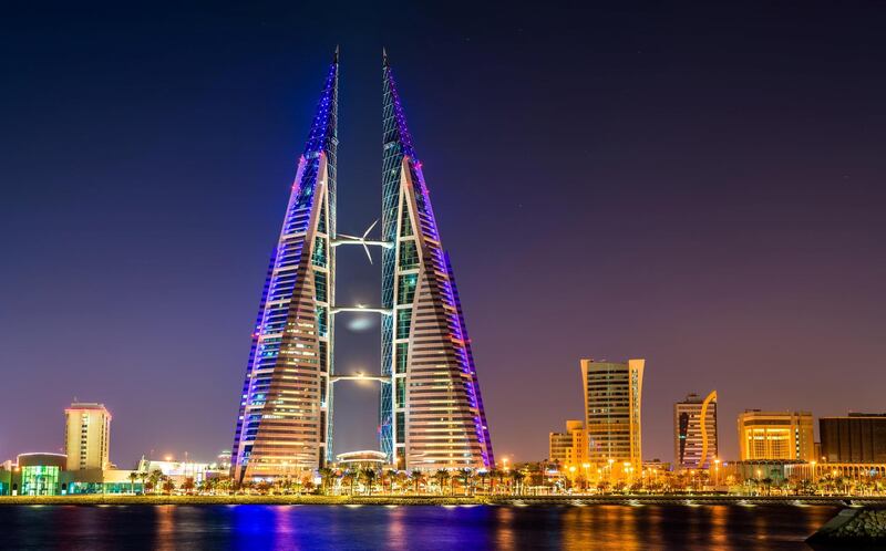 M5M0KT Skyline of Manama dominated by the World Trade Center Building. Bahrain