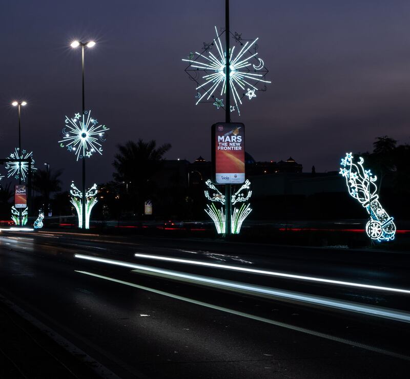 Abu Dhabi, United Arab Emirates, April 5, 2021.   Ramadan lights along the Corniche.
Victor Besa/The National
Section:  NA
For:  Stand alone/Stock