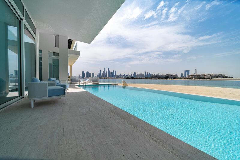 Property of the week, Front M, Palm Jumeirah. 
Credit: Black Brick Property
