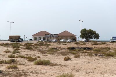 Umm al-Quwain, United Arab Emirates, August 17, 2017:    Shanzilezi cafeteria and sheesha shop on the corniche in Umm al-Quwain on August 17, 2017. Christopher Pike / The National

Reporter: Anna Zacharias
Section: Weekend