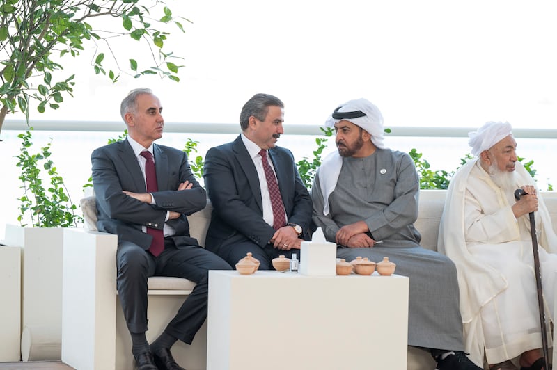 Sheikh Hamdan speaks with delegates accompanying Mr Barzani at the barza, alongside Sheikh Abdallah bin Bayyah. Abdulla Al Neyadi for the Ministry of Presidential Affairs