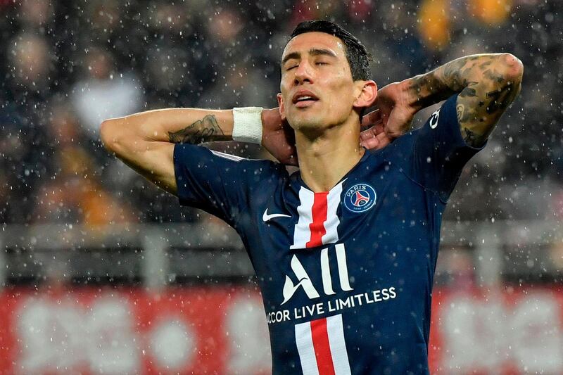 Paris Saint-Germain's Argentine midfielder Angel Di Maria reacts during the French L1 football match between Dijon Football Cote-d'Or (DFCO) and Paris Saint-Germain (PSG) on November 1, 2019, at the Gaston Gerard stadium in Dijon. / AFP / Philippe DESMAZES
