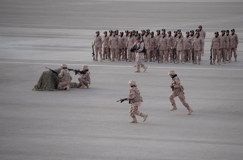 Volunteer cadets participate in an exercise during the summer course graduation ceremony at Sieh Al Hama military camp. Rashed Al Mansoori / Crown Prince Court - Abu Dhabi