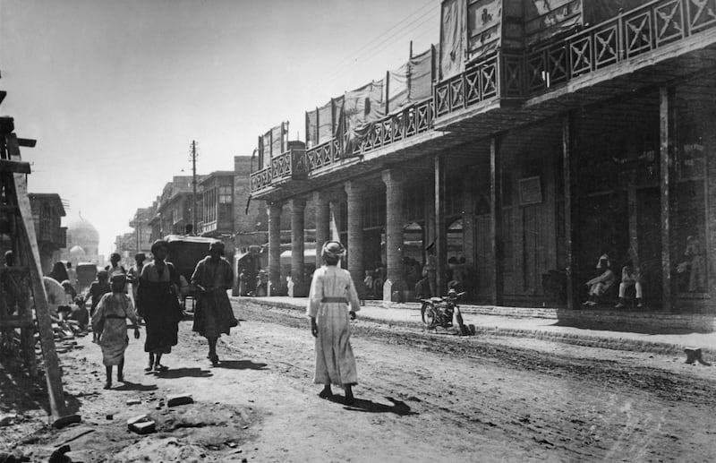 Street scene in Baghdad, Iraq, circa 1940. (Photo by Hulton Archive/Getty Images)
