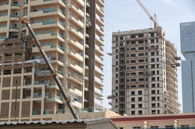 DUBAI, UNITED ARAB EMIRATES. 17 SEPTEMBER 2019. Noise complaints from residents due to construction in Jumeirah Village Cirle (JVC). (Photo: Antonie Robertson/The National) Journalist: Kelly Clarke. Section: National.
